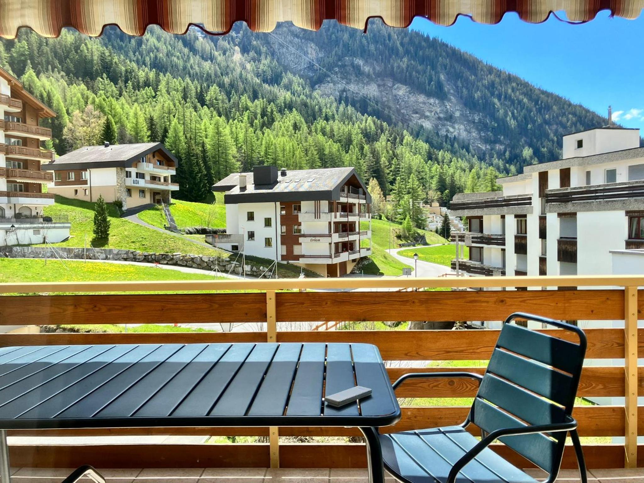 Spacious 3 Room Apartment - Family-Friendly - Central Leukerbad - Great Views