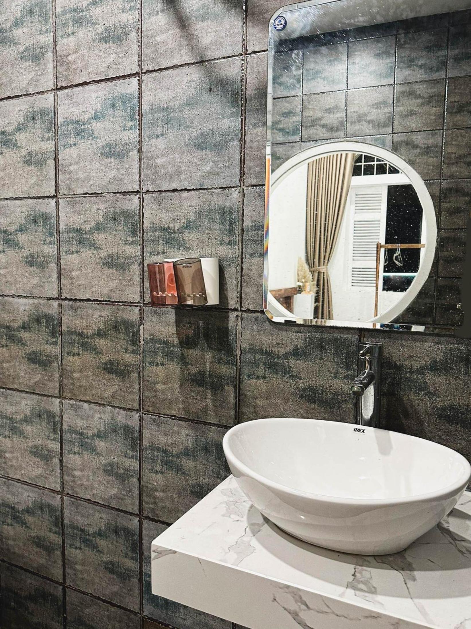 401 Minimalism Amoureux Chùa Hà