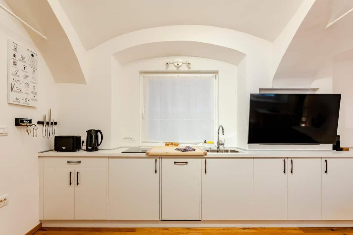 Sofija's Central Apartments view 4