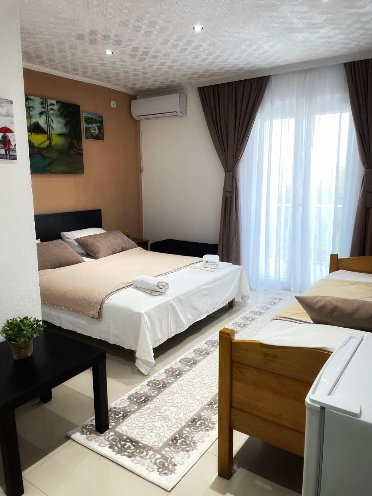 Becic Apartments