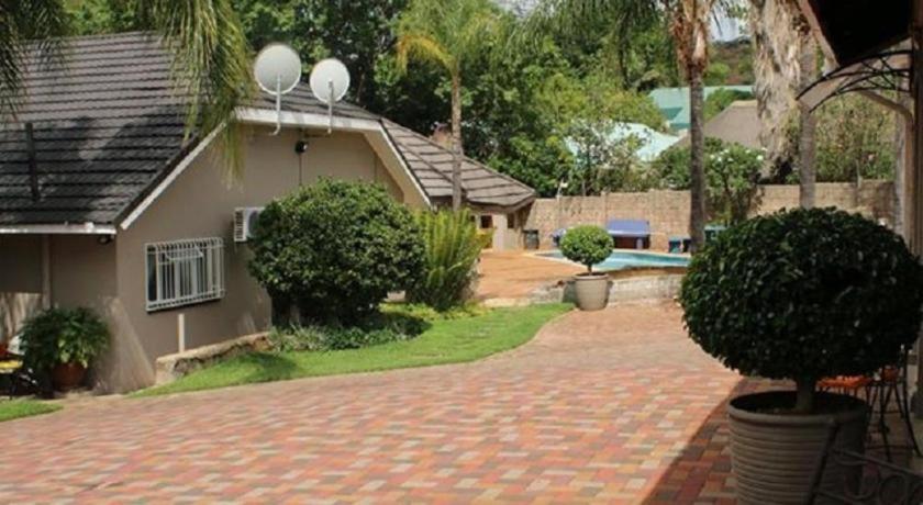 Intimate Villa