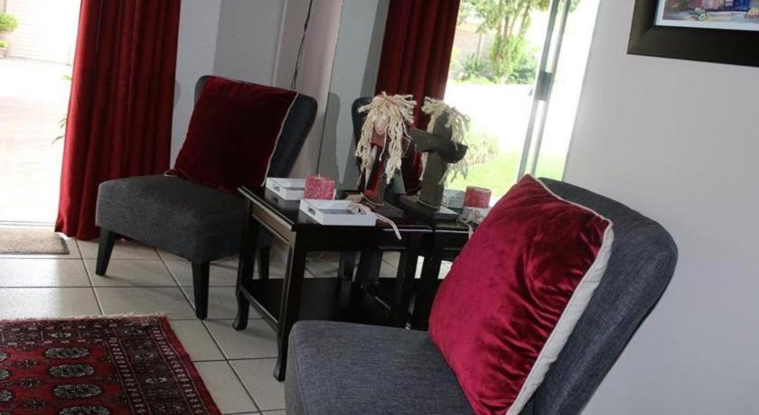 Intimate Villa