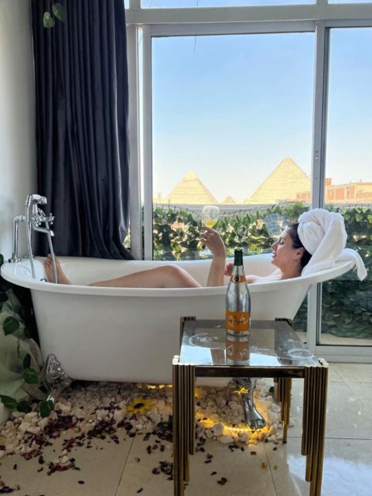 Jacuzzi pyramids view