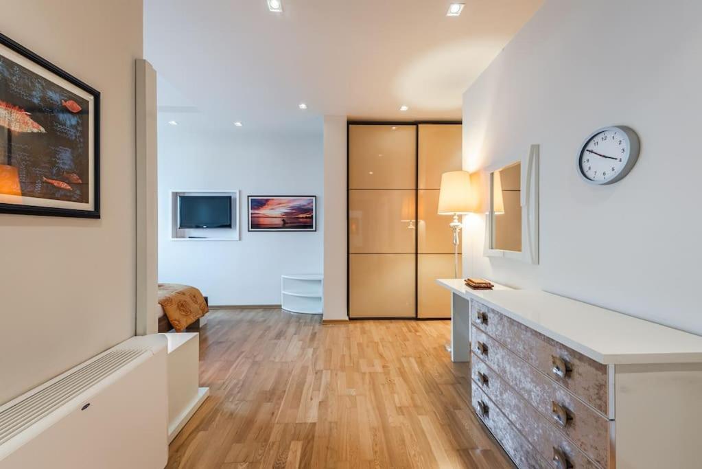 The Grand Luxurious Duplex by PS