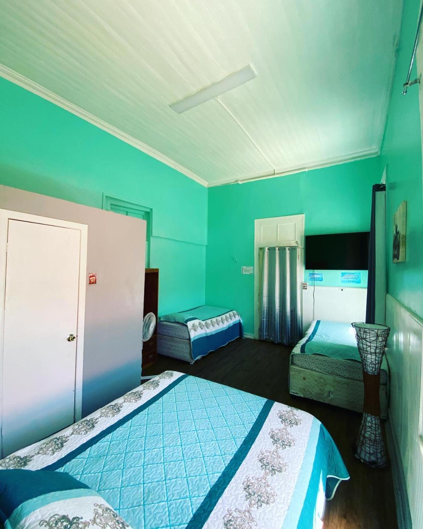 Bordemar Hostel