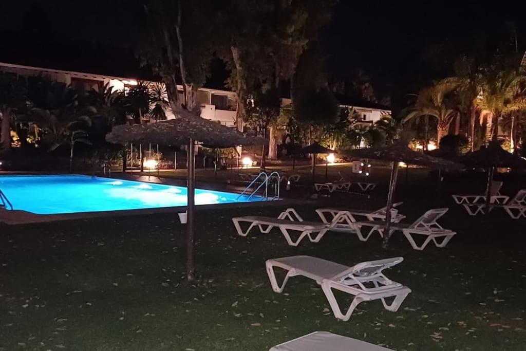 Marbella , Banus Precioso estudio, 300 mts playa view 4