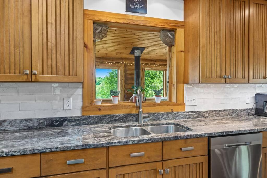 Hot Tub. Pool Table. Game Room. Fire Pit. Pets OK! view 2