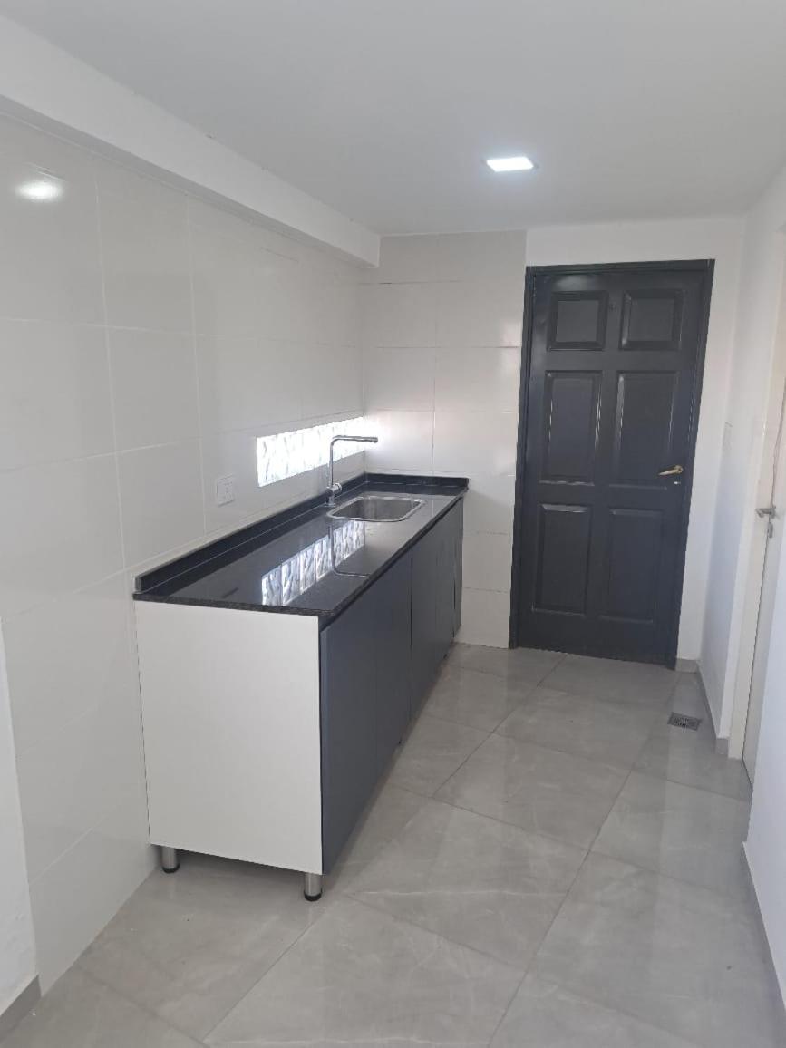 DEPARTAMENTO JARDIN