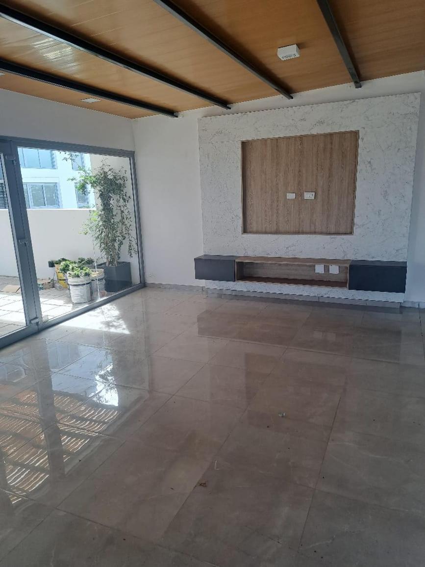 DEPARTAMENTO JARDIN