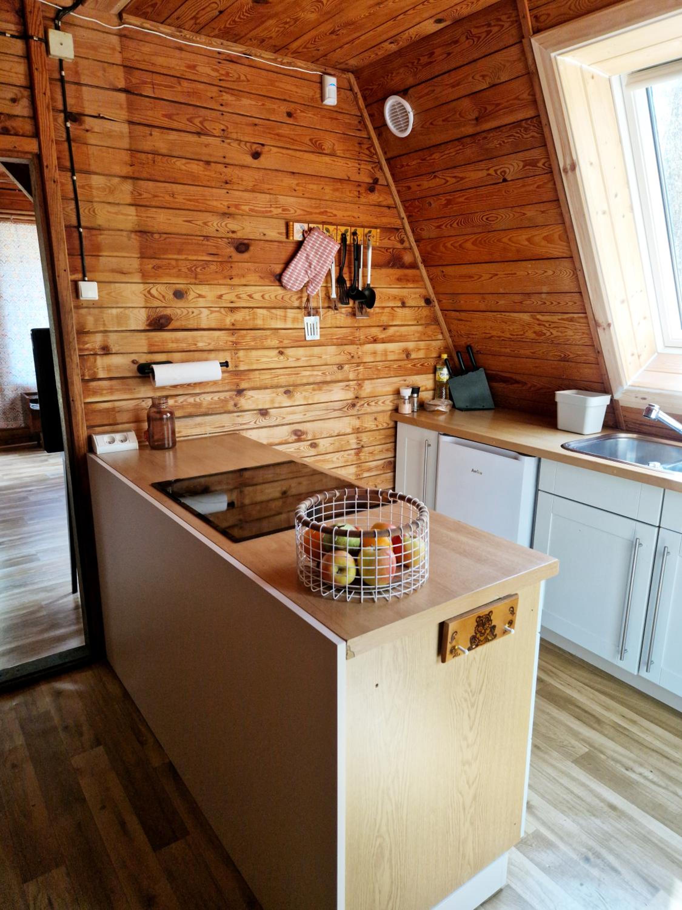 Photo 6
