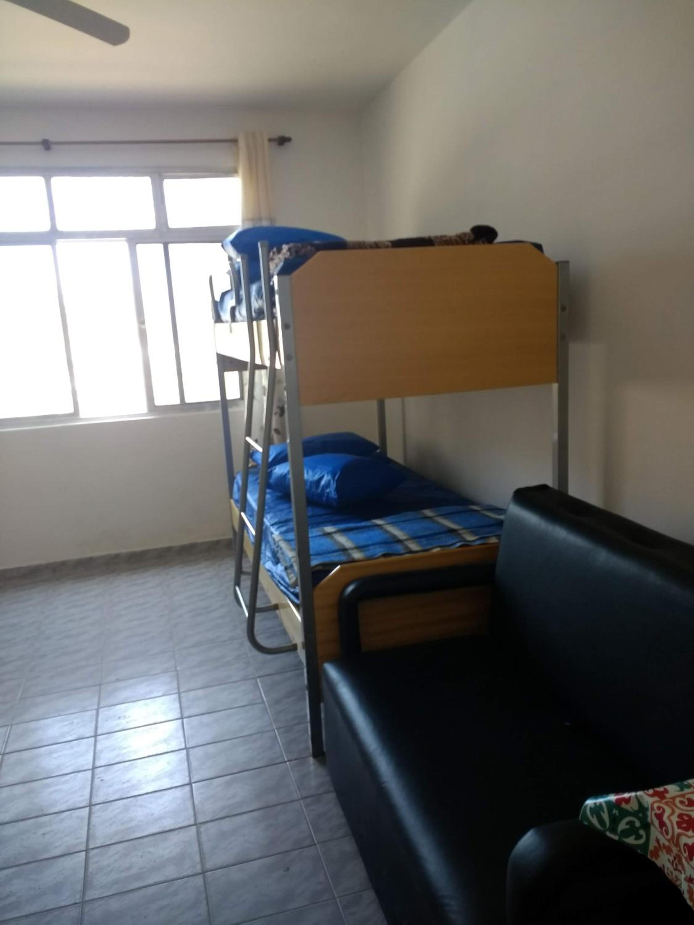 Pé na areia aconchegante