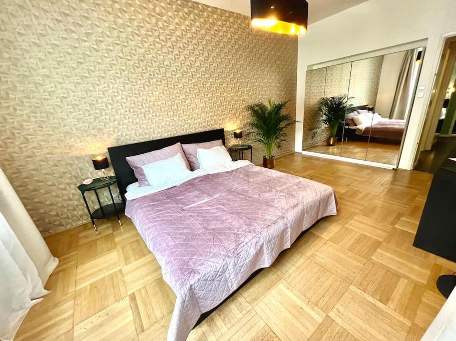 Luxury Apartment in Old Town