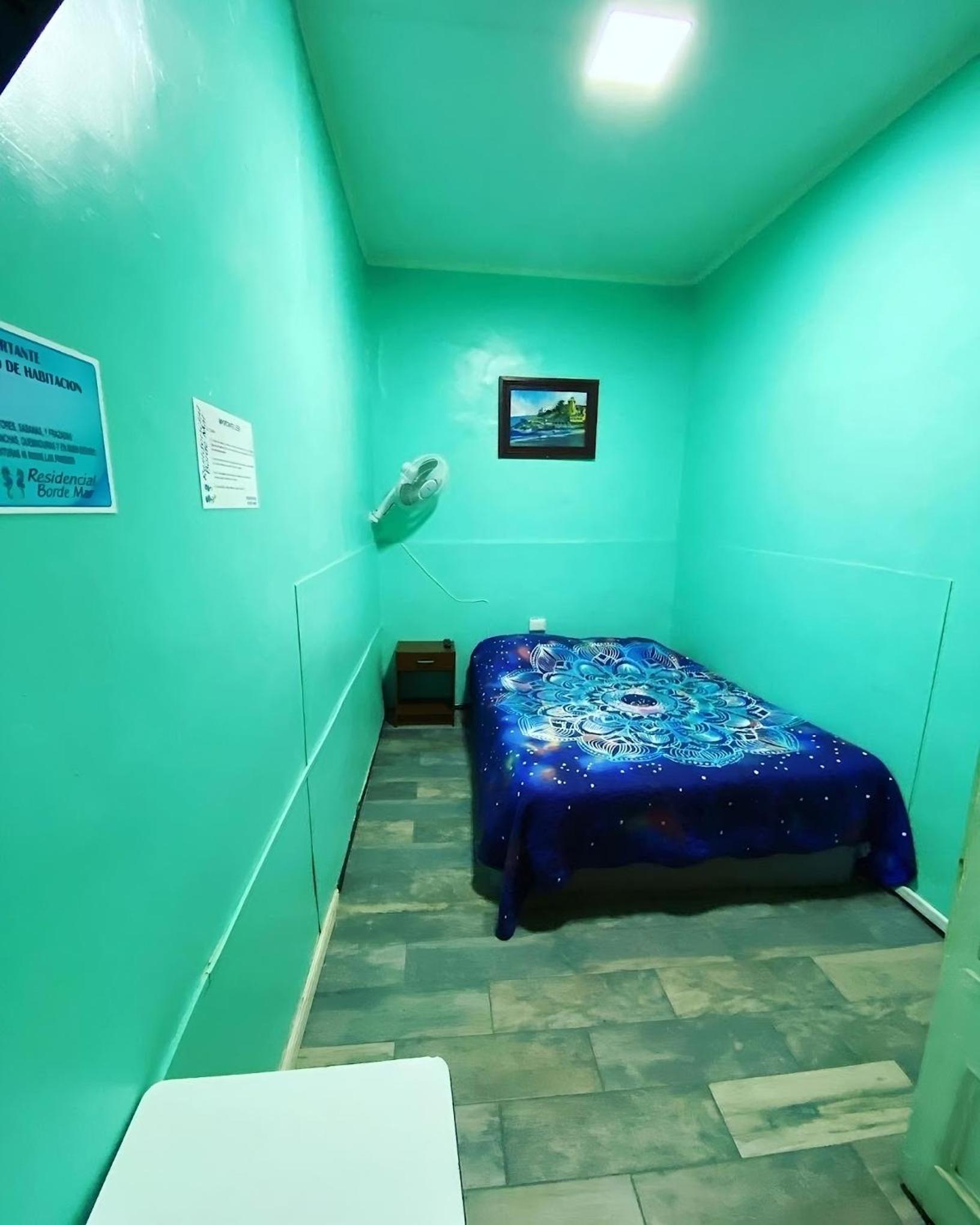 Bordemar Hostel