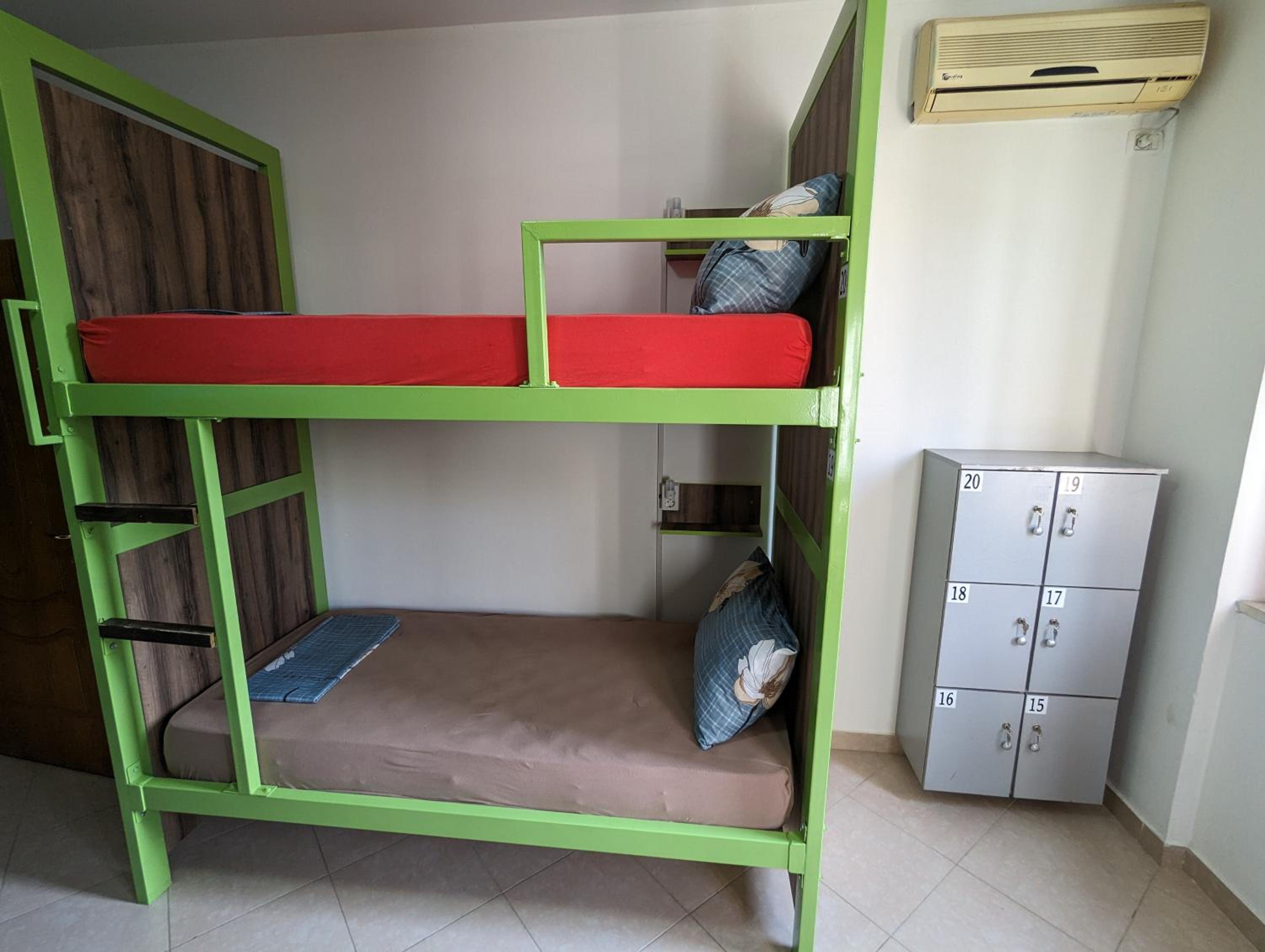 Tias Hostel