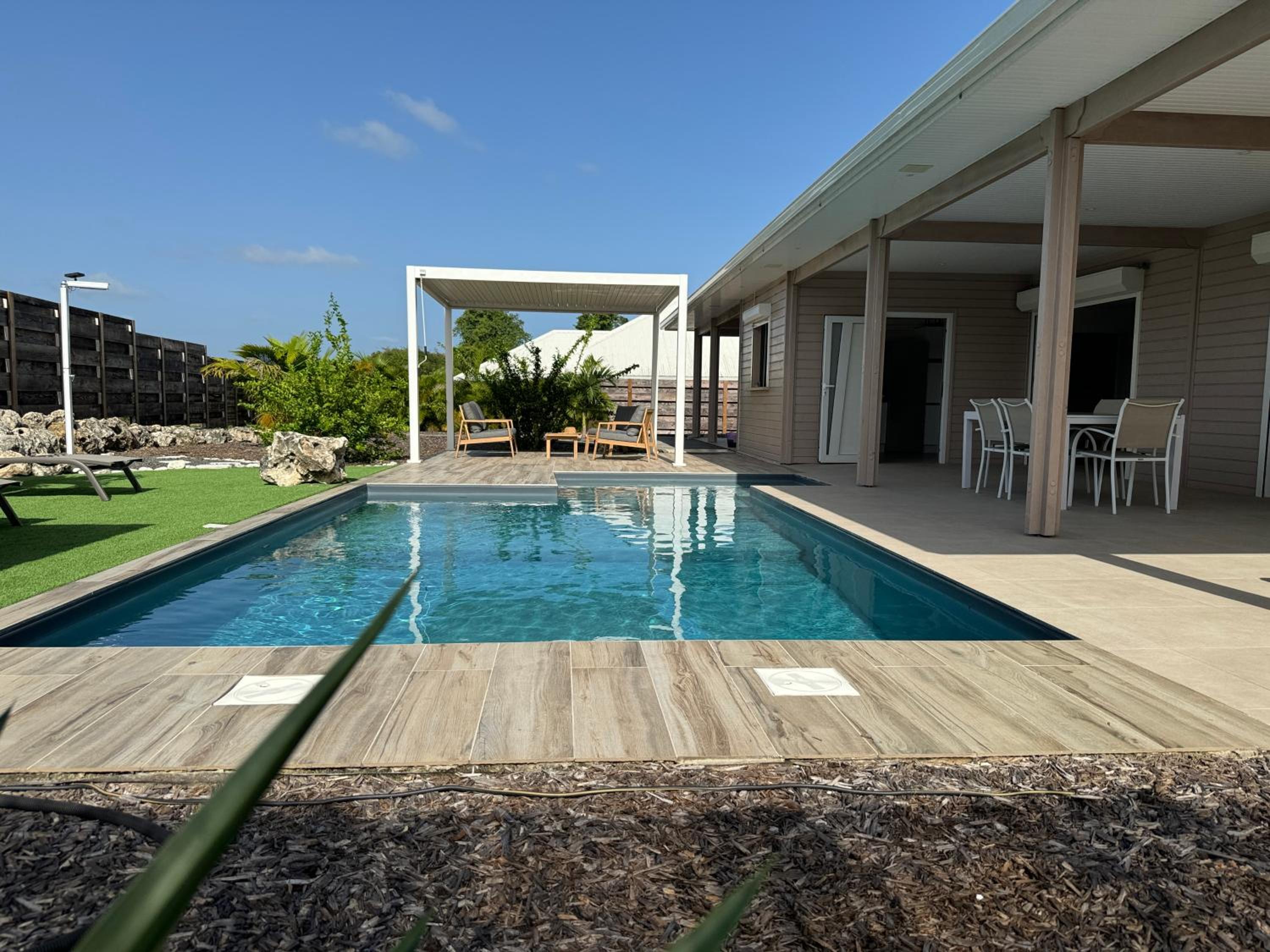 Nakolodge - 2 chambres -piscine et jardin privatifs view 2