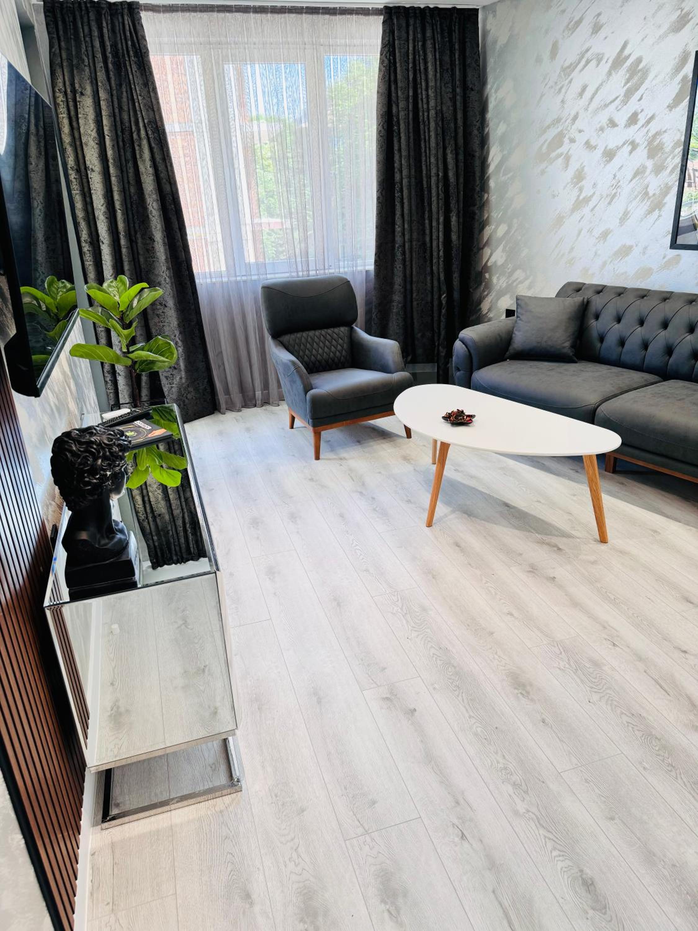 Premium Suites
