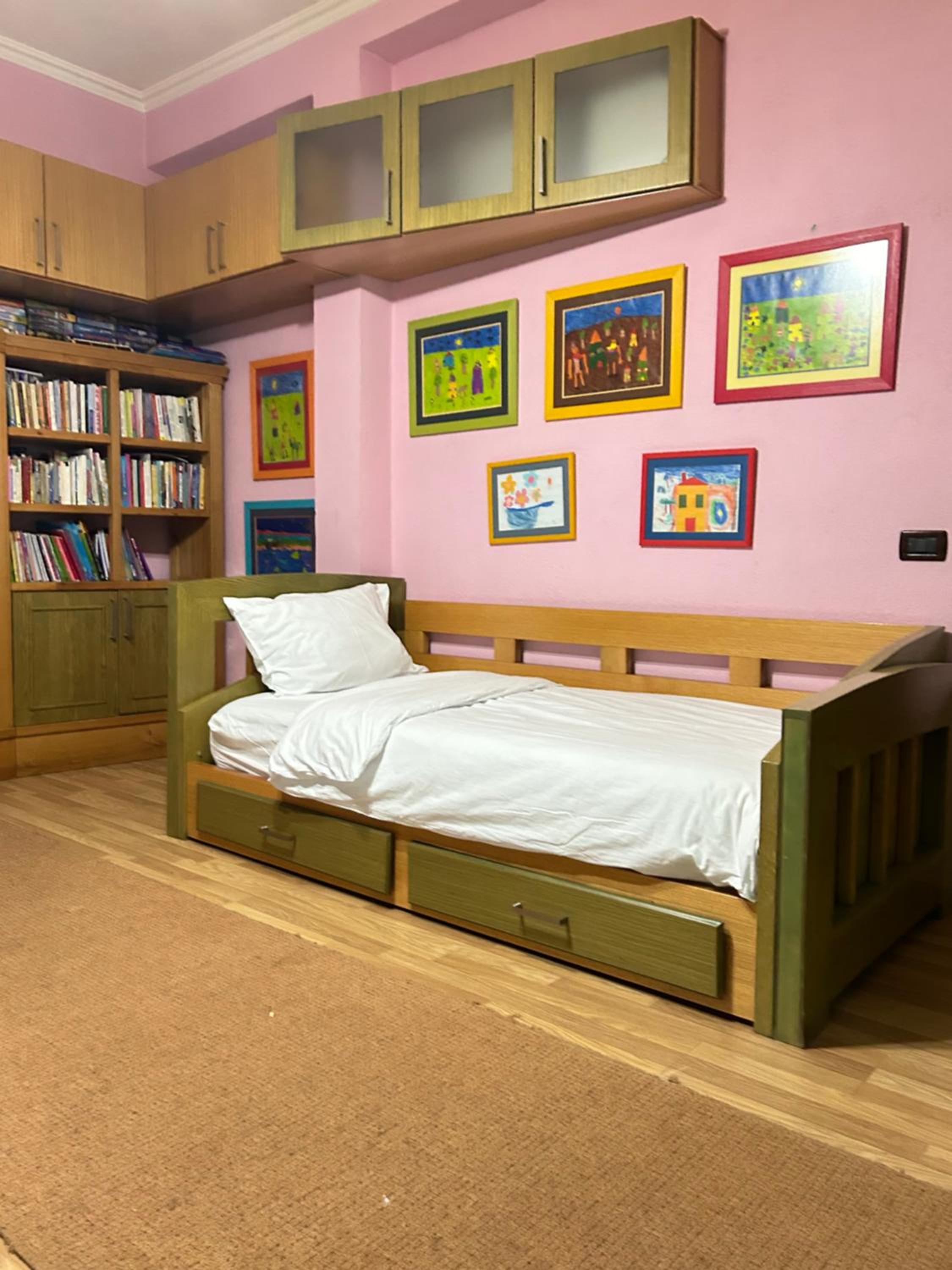 Villa 42 Tirane
