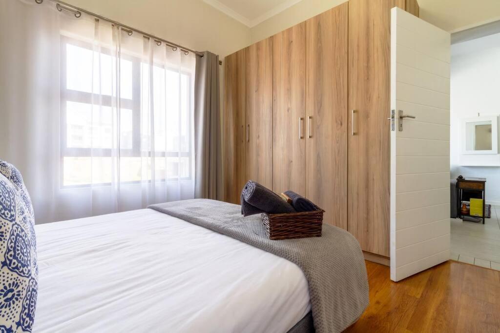 One Bedroom Urban Sanctuary with Power Backup and FREE Gym