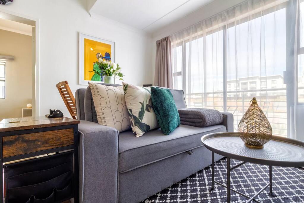 One Bedroom Urban Sanctuary with Power Backup and FREE Gym