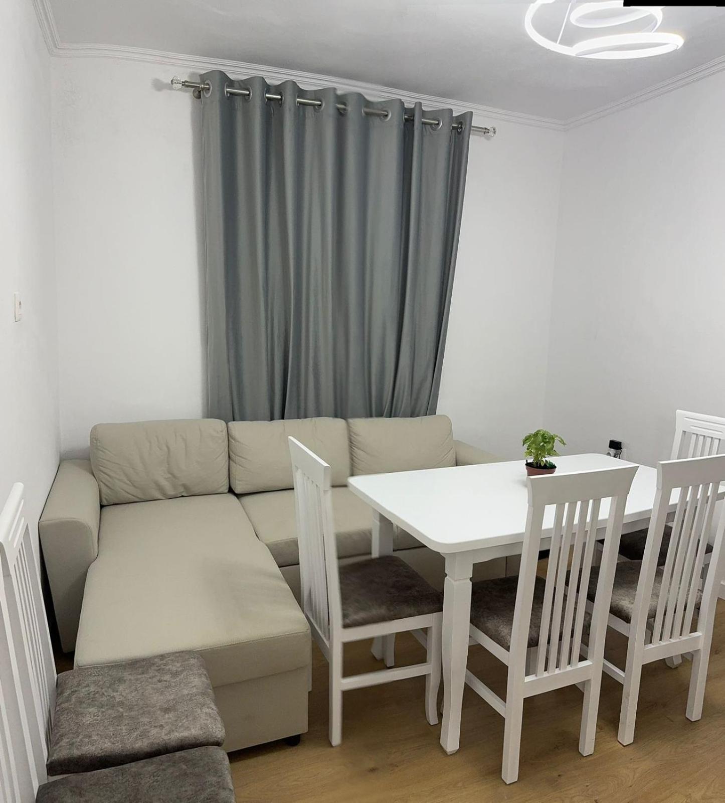 Vila Ademi Ksamil