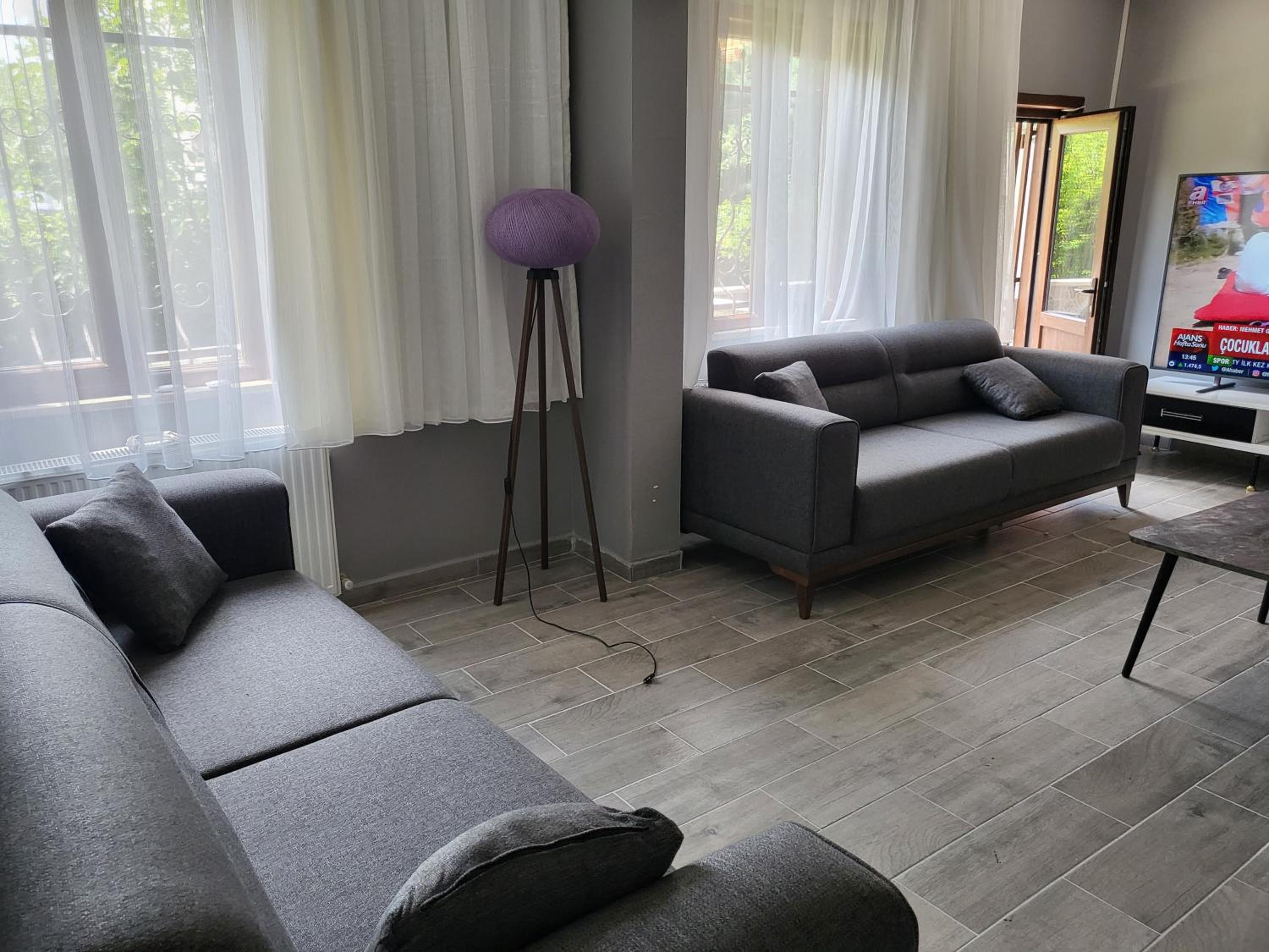 SAPANCA GARDEN House