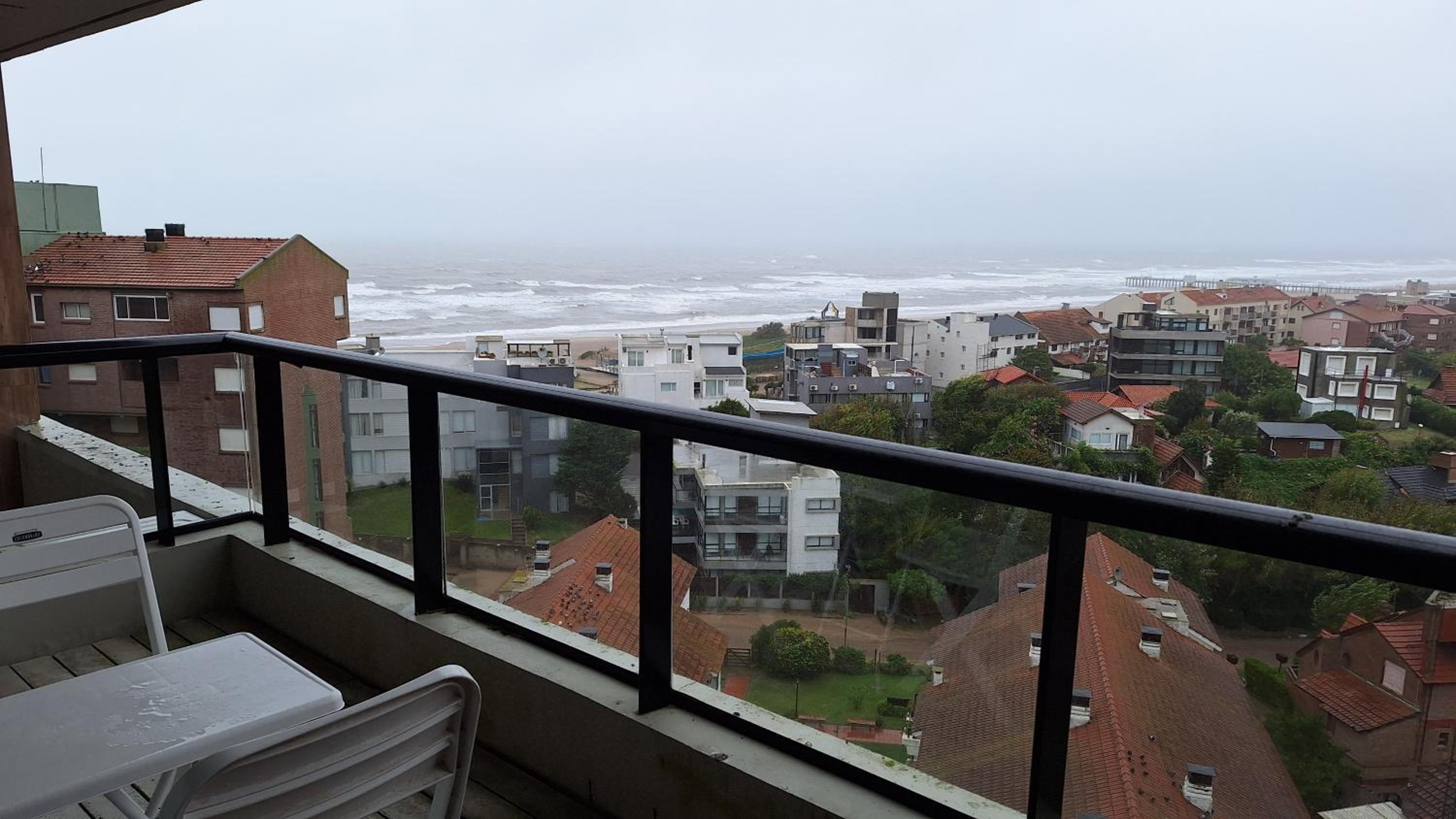 BTWINS Pinamar Dpto Top 8vo al mar c balcon c parrilla c cochera Pileta cubierta descubierta sauna gym cine