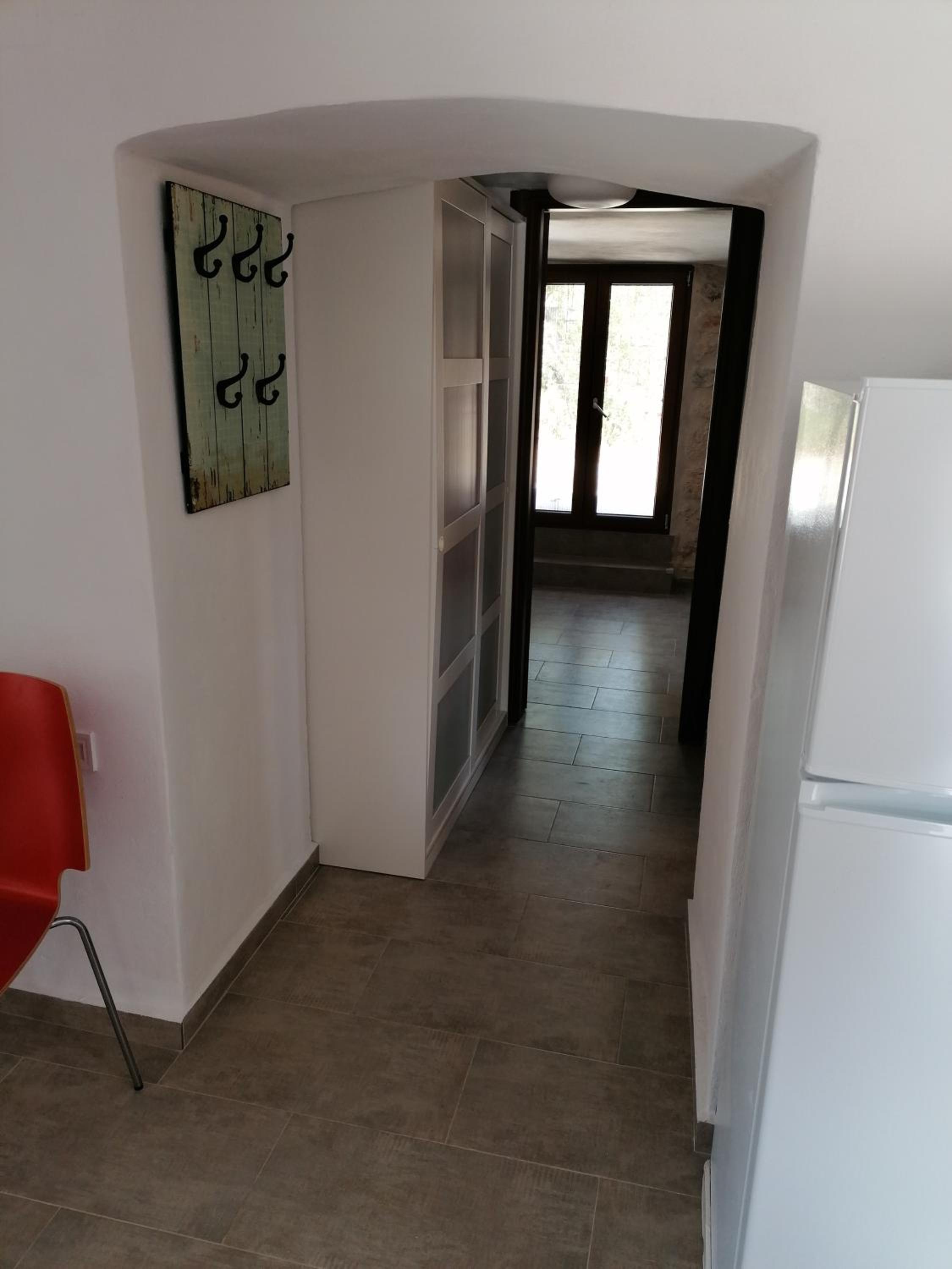 Xemoni House