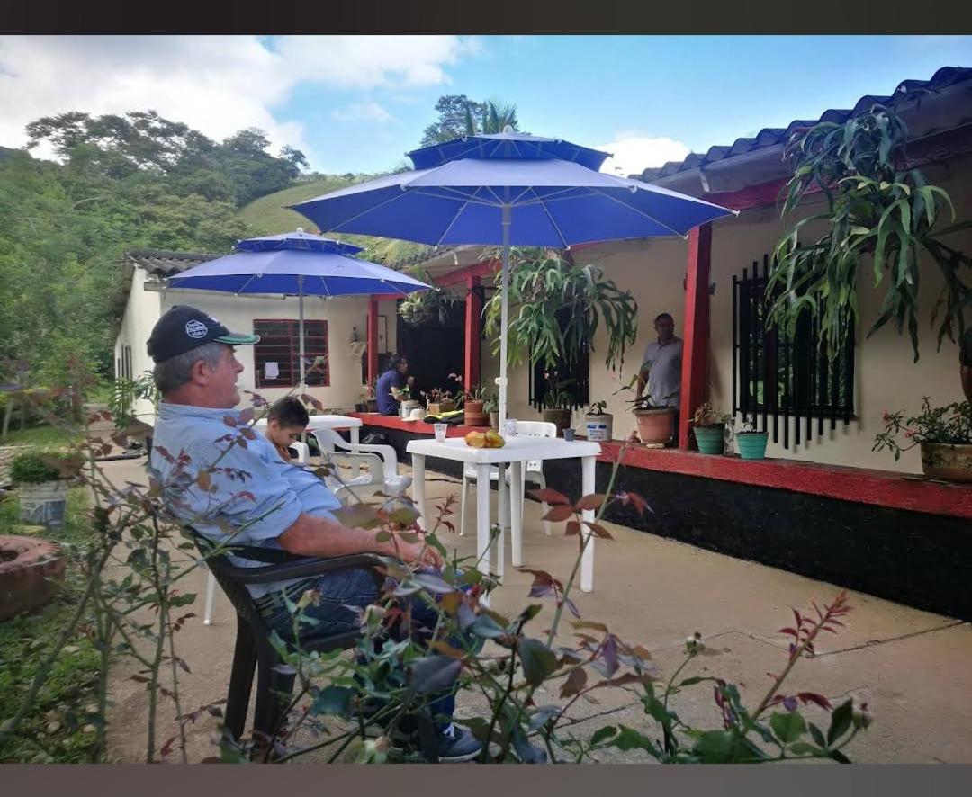 Munay Travel camp