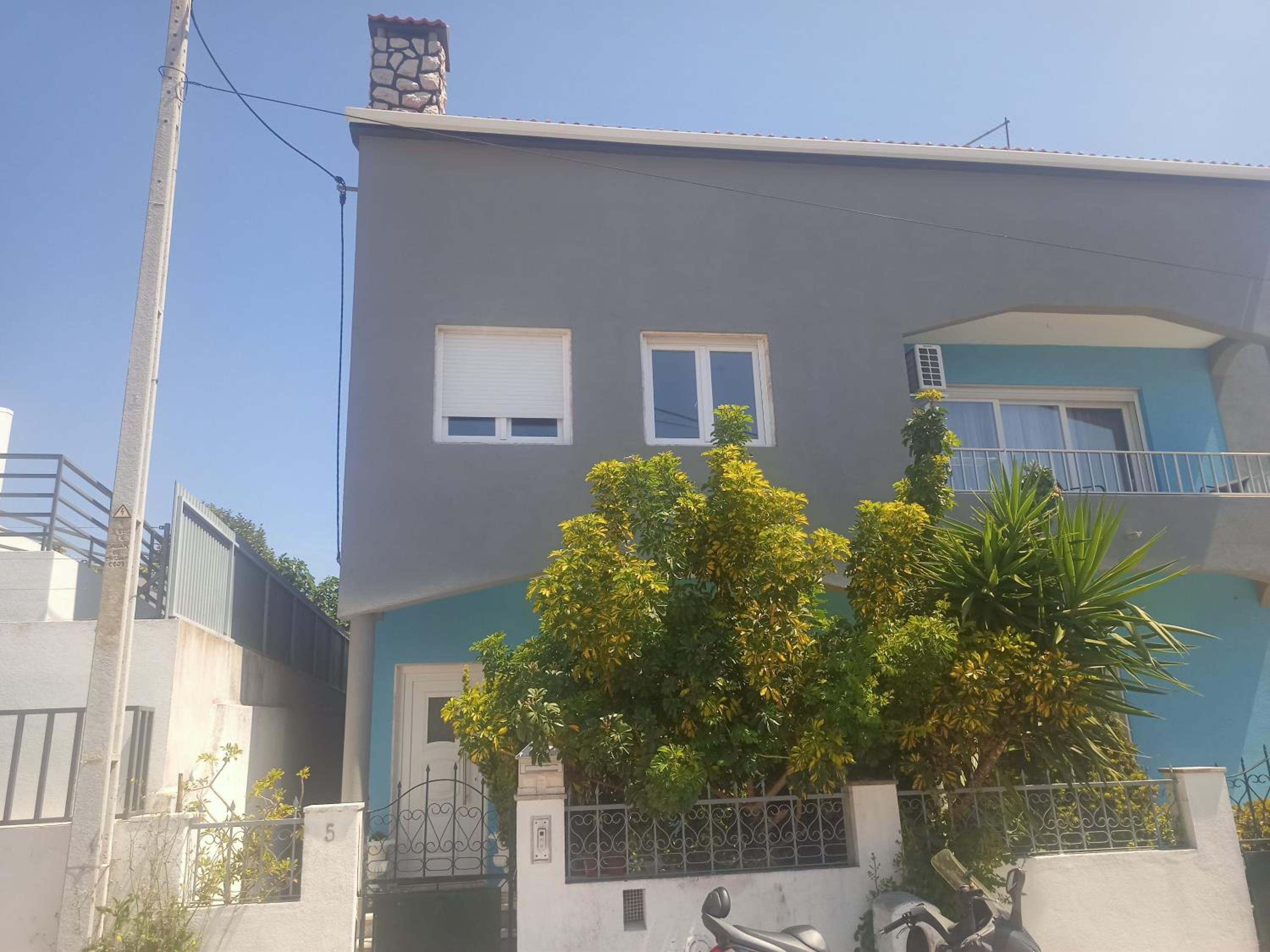 Mata Beach Caparica view 3
