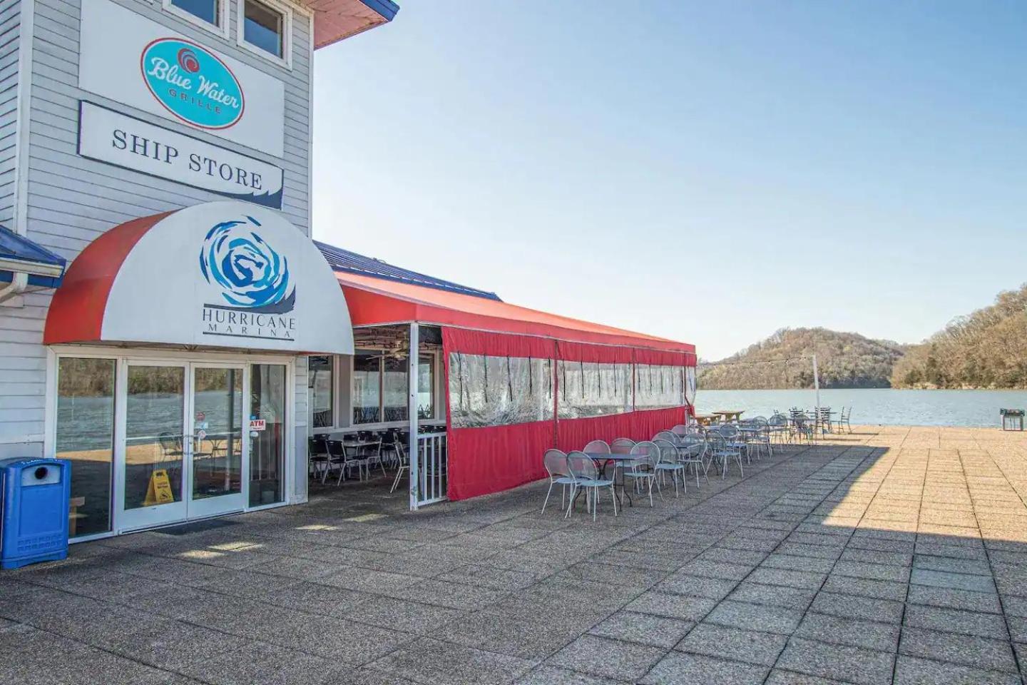 CHLChateau-Walkable to Hurricane Marina