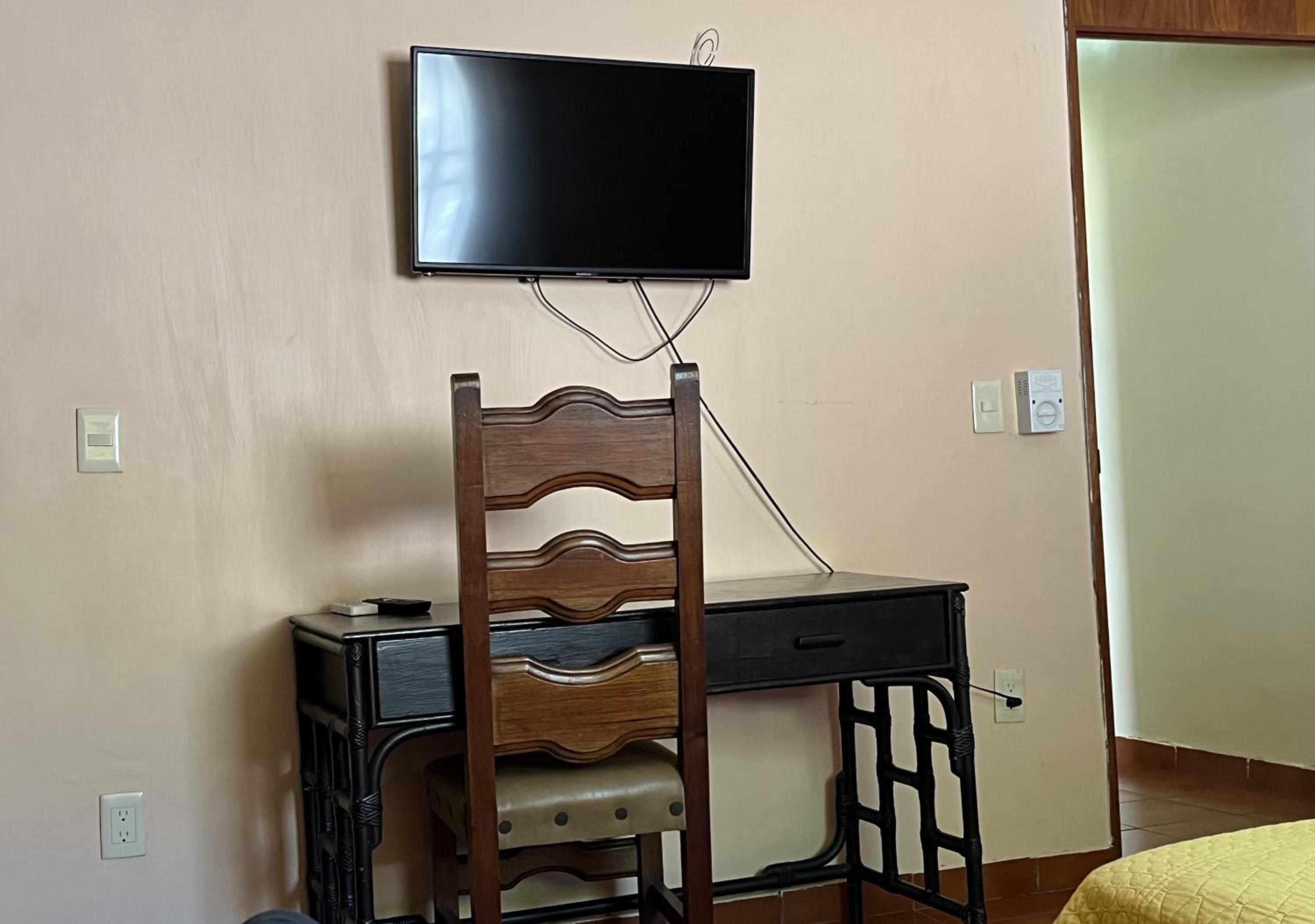 Photo 7