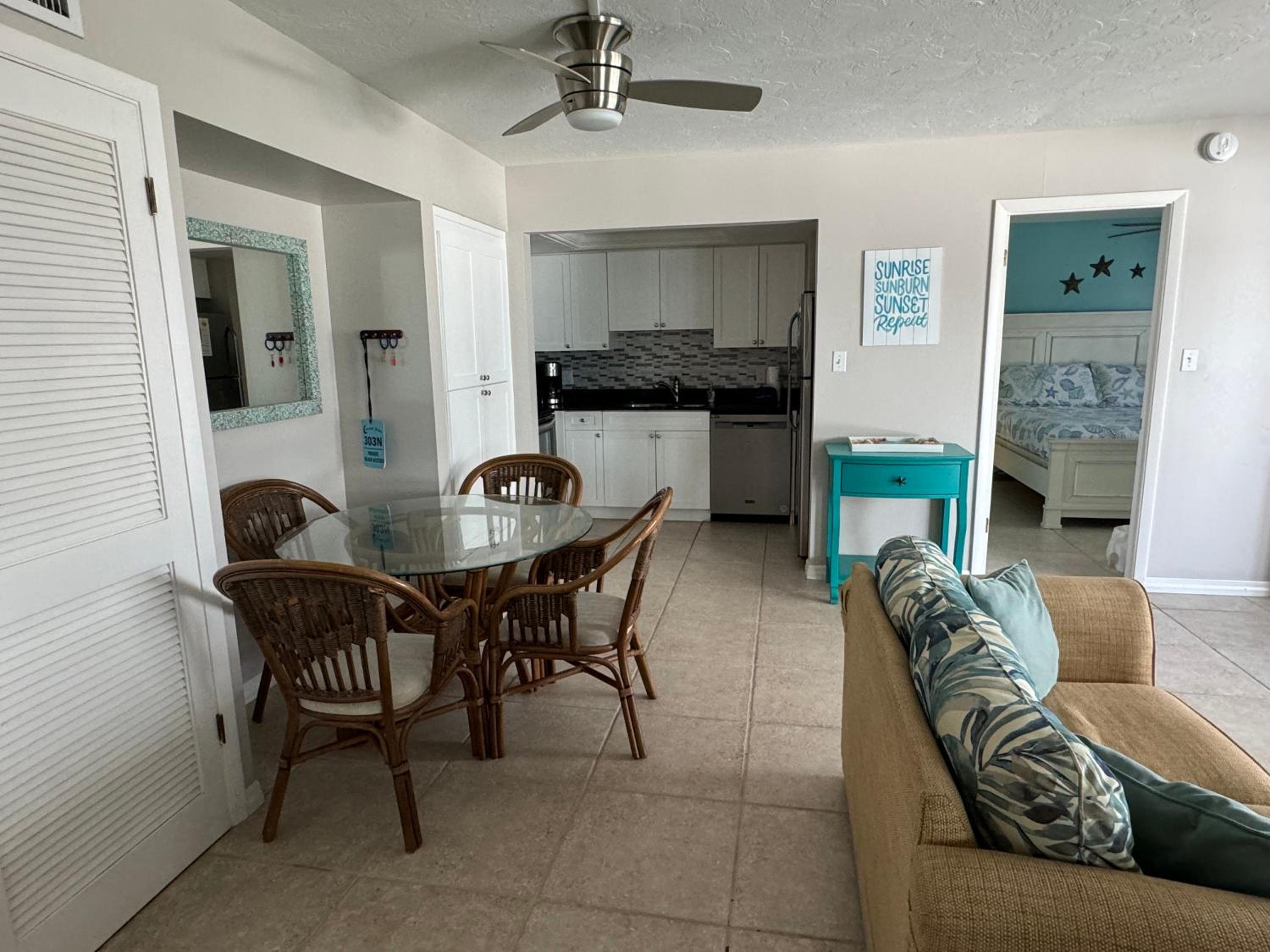 Beachfront Condo! Gulf View From All Rooms, Pool, Chairs Provided view 5