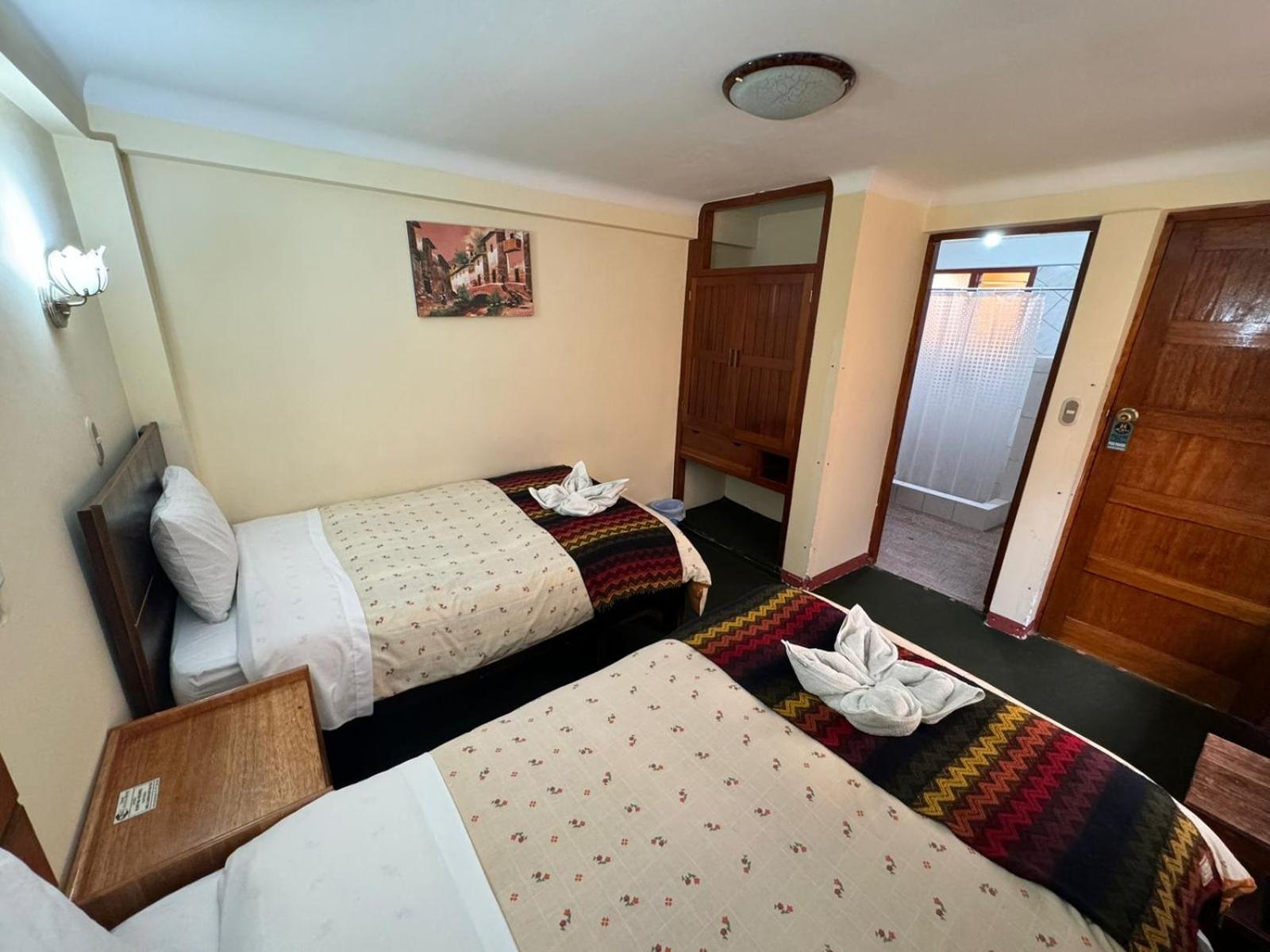 HOSTAL HUAYNA HOUSE GO view 5