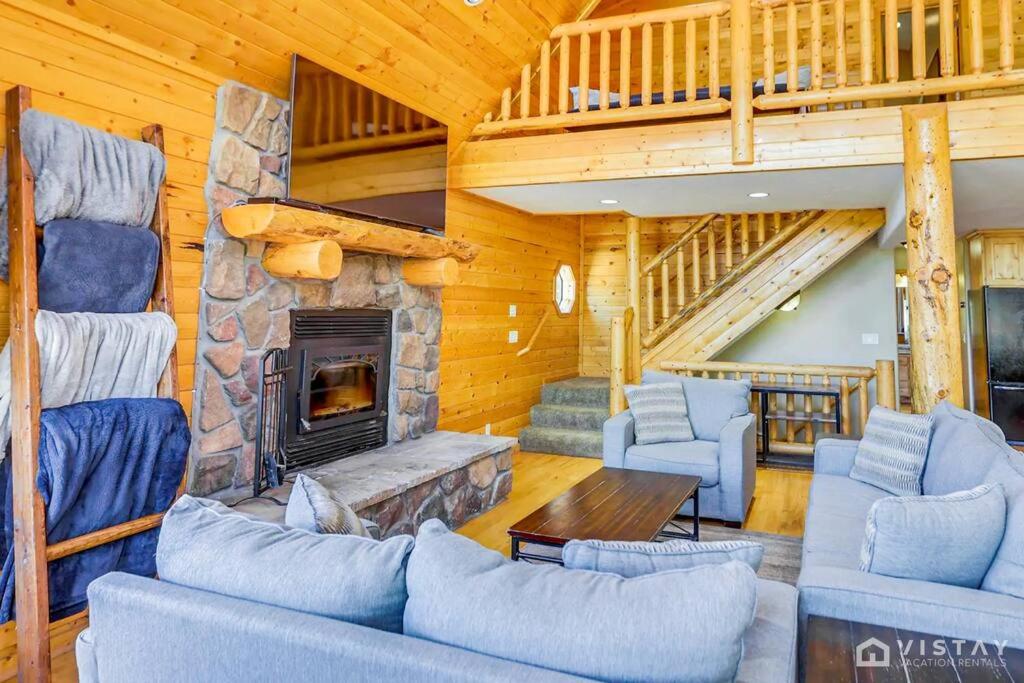 Strawberry Valley Villa -Stunning Views and Hot Tub view 5