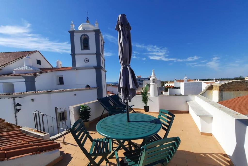 Daià House view 2