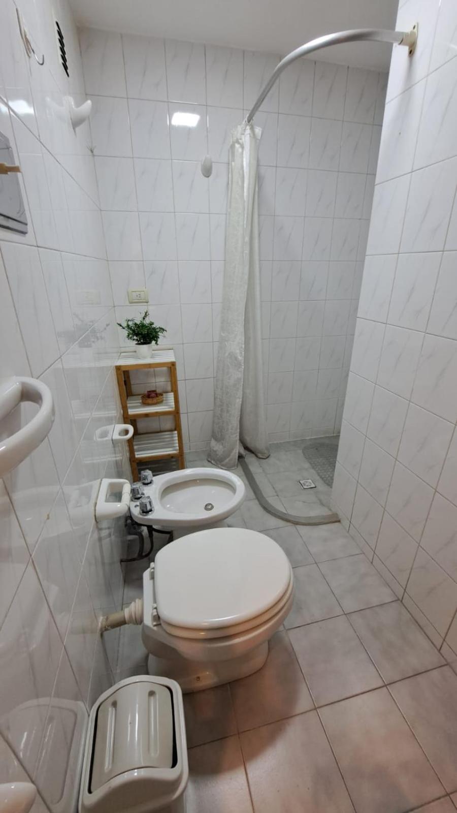 Departamento Nueva Córdoba, calle San Lorenzo muy cercano al parque Sarmiento
