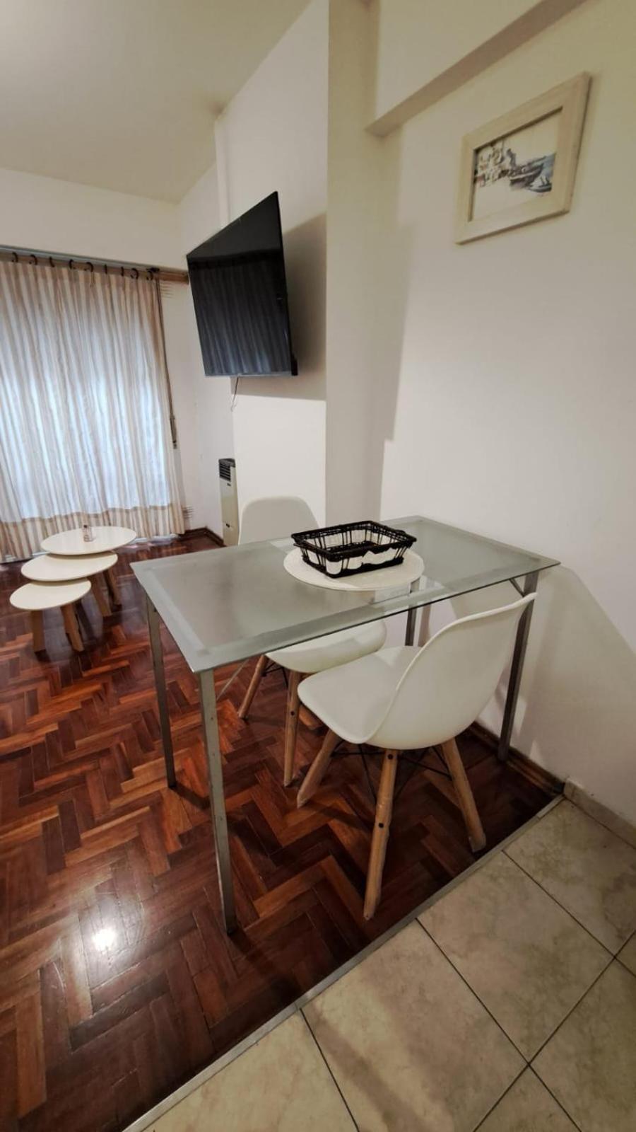 Departamento Nueva Córdoba, calle San Lorenzo muy cercano al parque Sarmiento