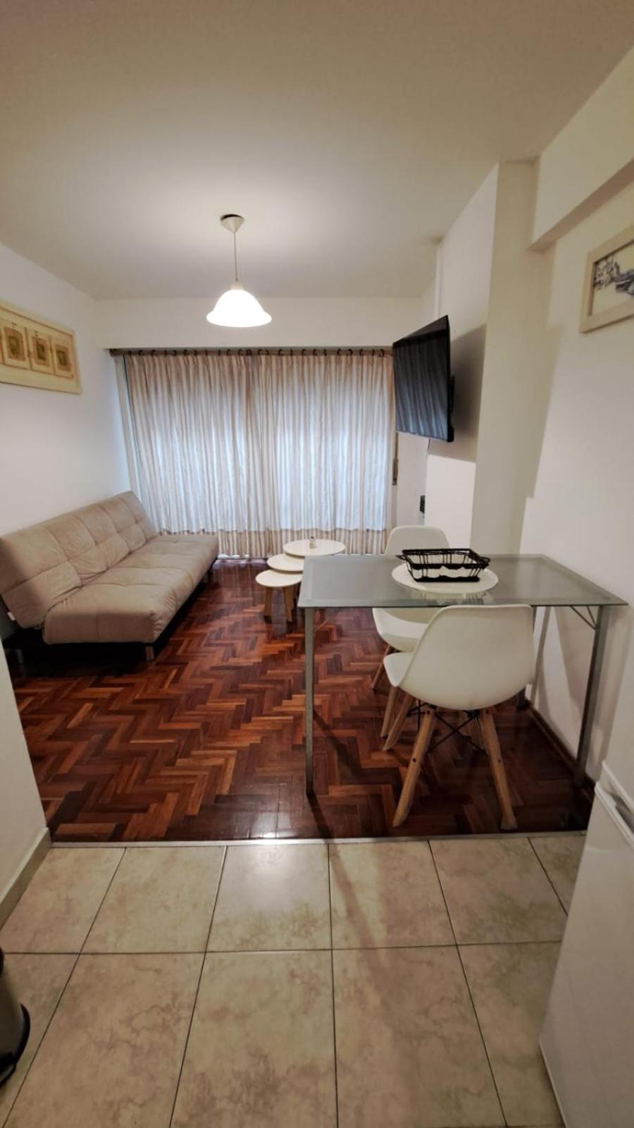 Departamento Nueva Córdoba, calle San Lorenzo muy cercano al parque Sarmiento