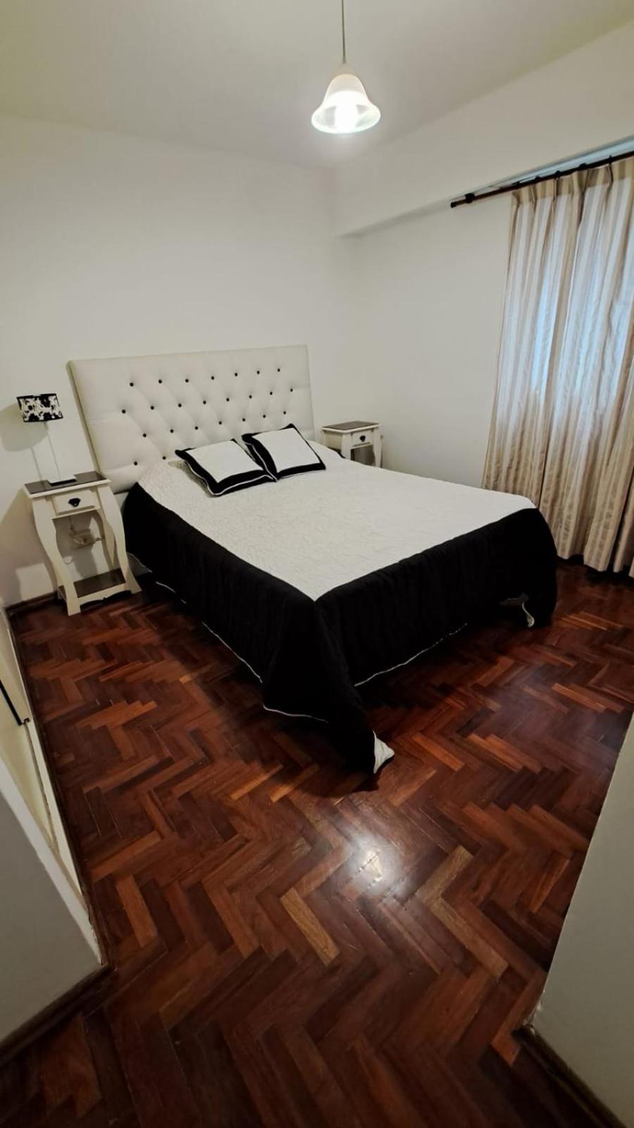 Departamento Nueva Córdoba, calle San Lorenzo muy cercano al parque Sarmiento