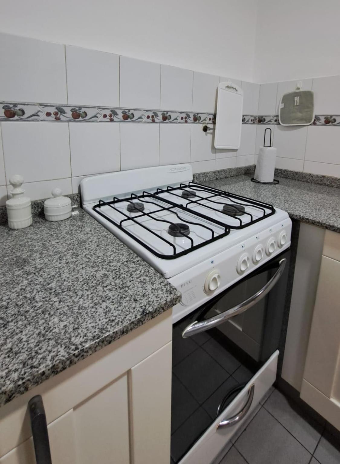 Departamento -Obispo Trejo- a dos cuadras del Patio Olmos, pleno Nueva Cordoba, By Apartcba
