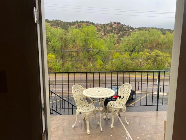 Eagle Motel view 2