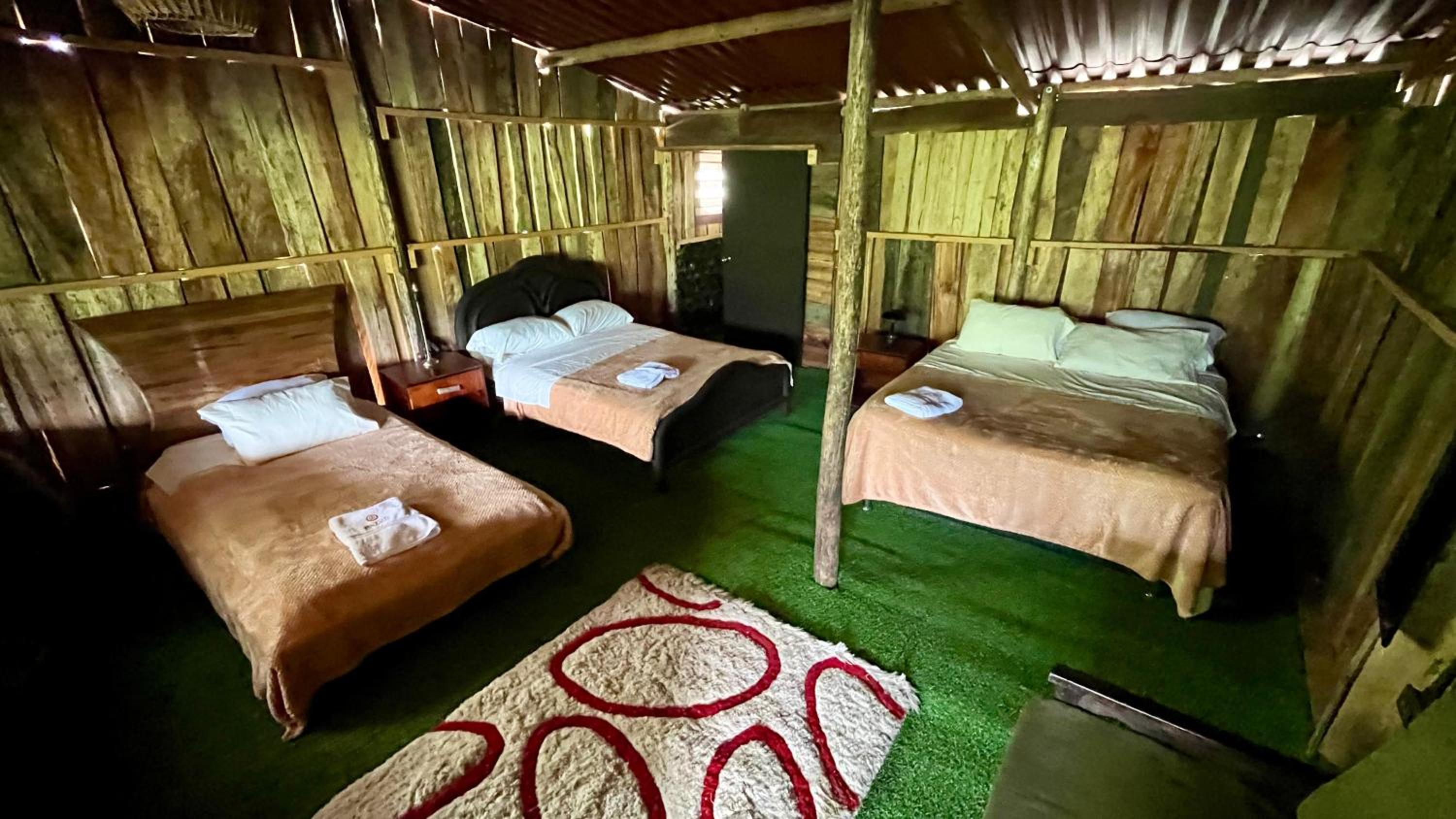 Posada Turistica Rural y Glamping Altos del Dorado La Mesa