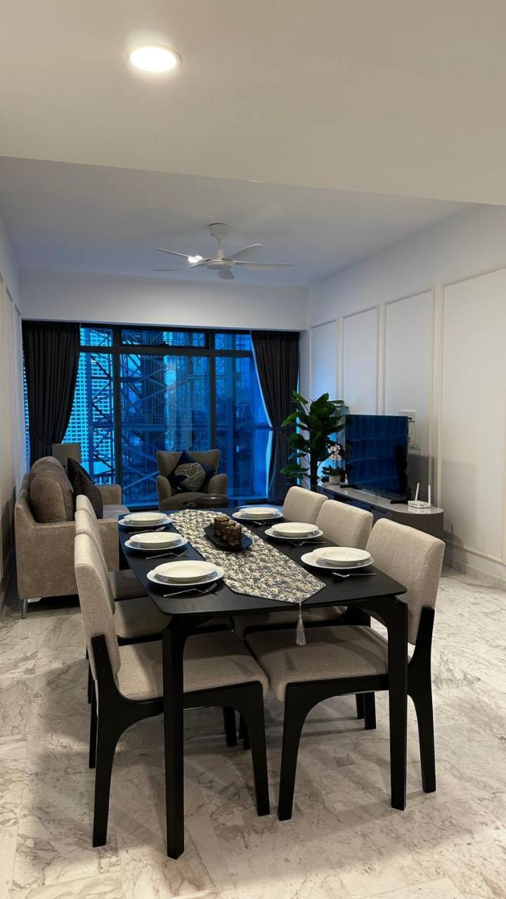 KLCC VIEW 5 Star Suites at Eaton Residence