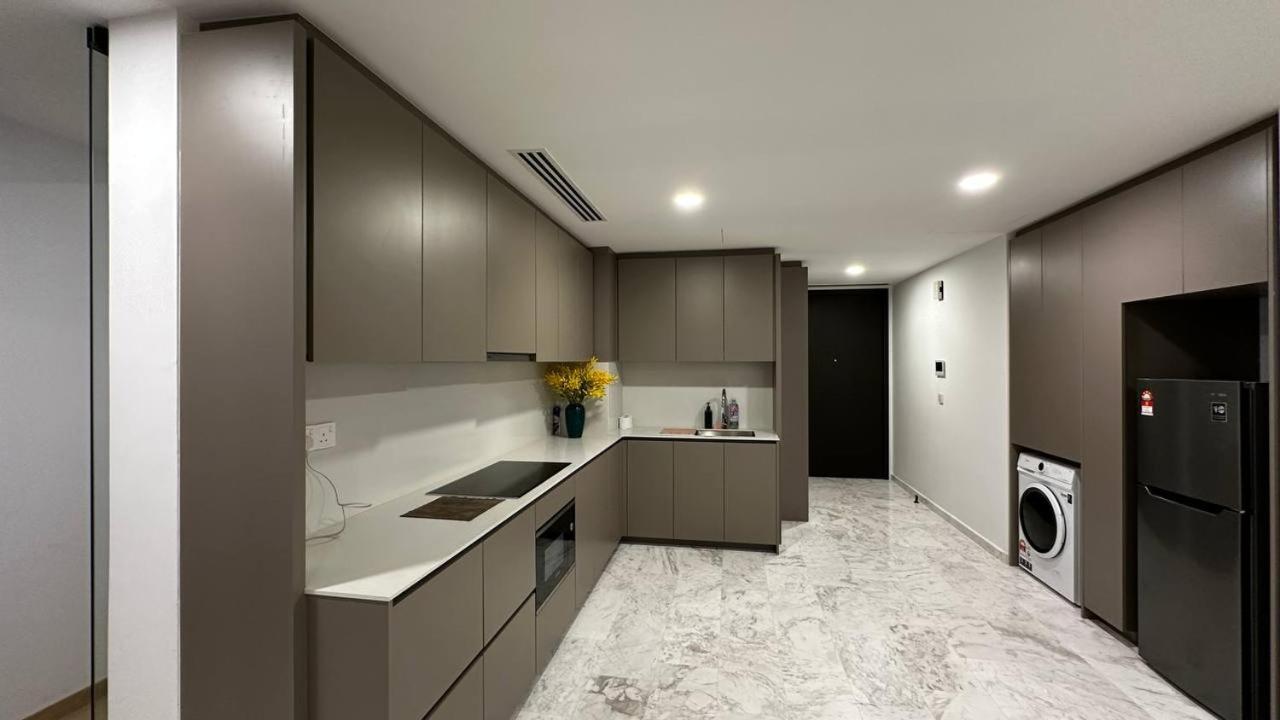 KLCC VIEW 5 Star Suites at Eaton Residence