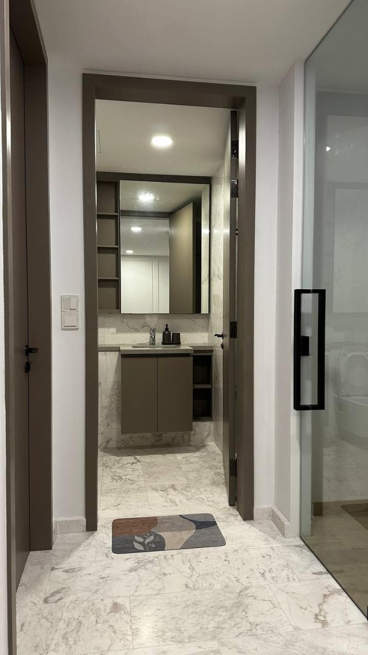 KLCC VIEW 5 Star Suites at Eaton Residence
