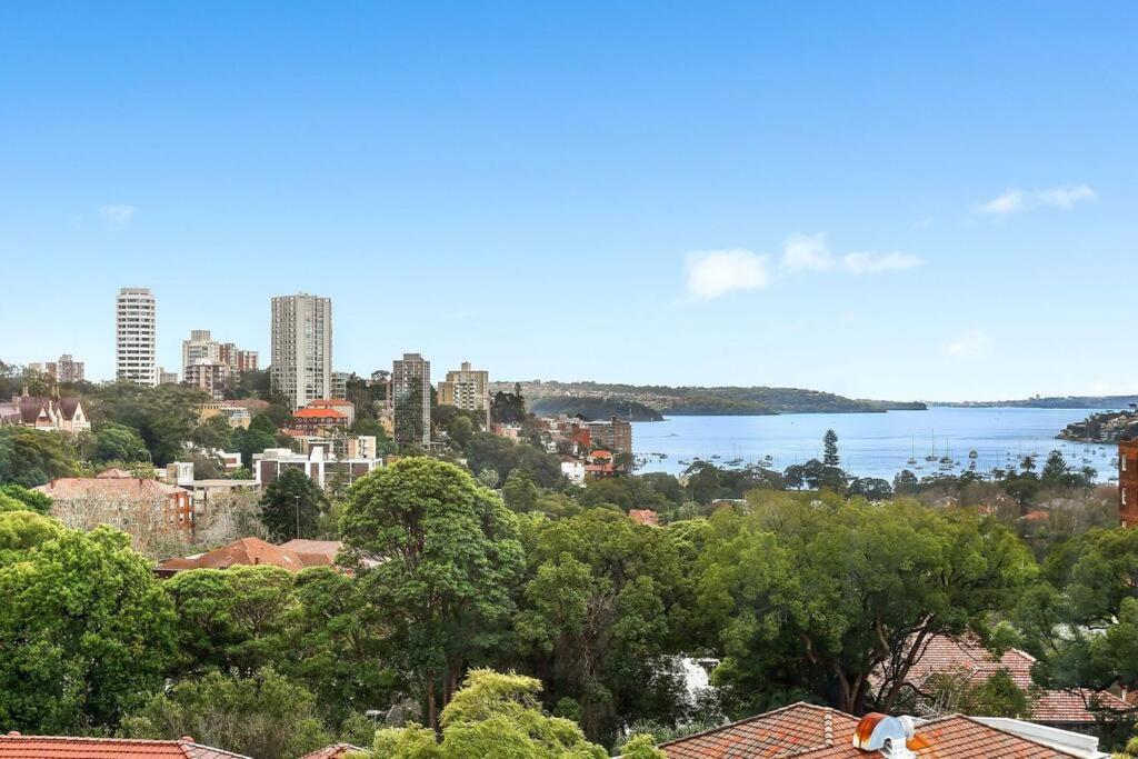 2 Bedroom Water Views Edgecliff Harbour Apartment