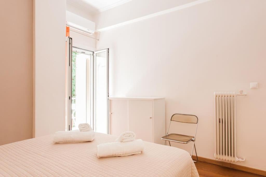 Flat in Athens historic city center @Ipitou str