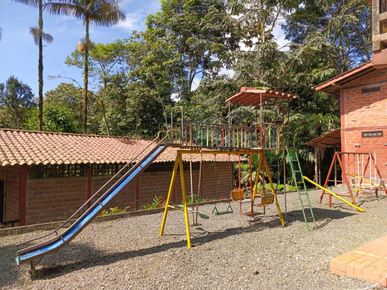 Hostería Sapos y Ranas