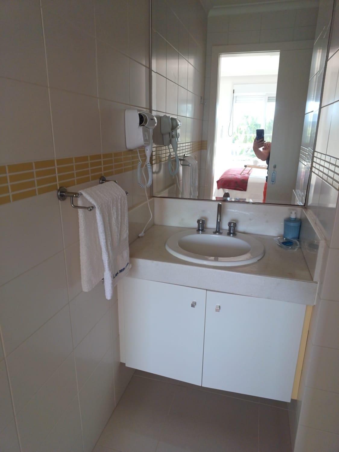 Floripa Jurerê Inter Colinas 4 qts 2 suites