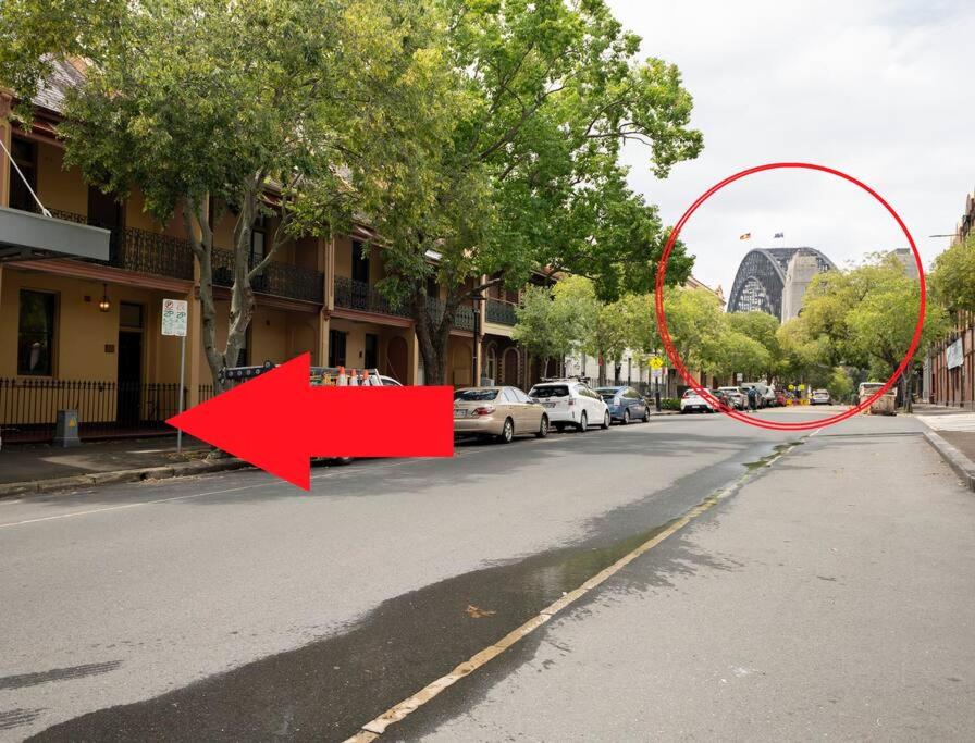 Chic Historical Sandstone 4 Bedroom The Rocks #L4